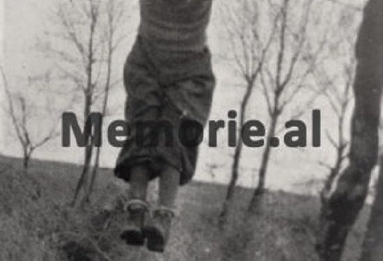 “Kur u rrëzuam me makinë, unë dëgjova krisma automatiku dhe i thashë Lym Ketës të merrte armën….”/ Dëshmia e rrallë e shoferit të Heroit të Popullit