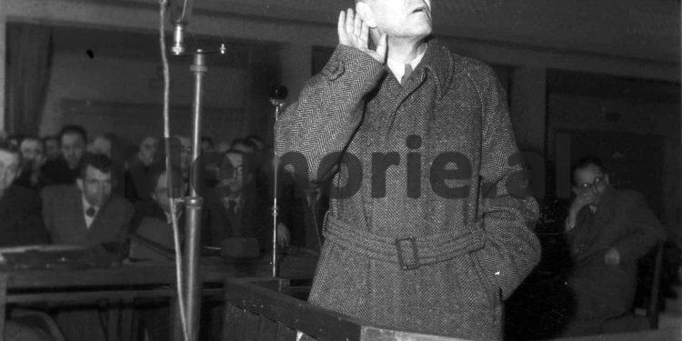 “Nexhmijen e kishte dërguar Enveri, me motrën, për t’i çuar Bahriut peshqeshet e dasmës, sipas zakoneve gjirokastrite, por ai i tha…”/ Dëshmia e ish-të burgosurit