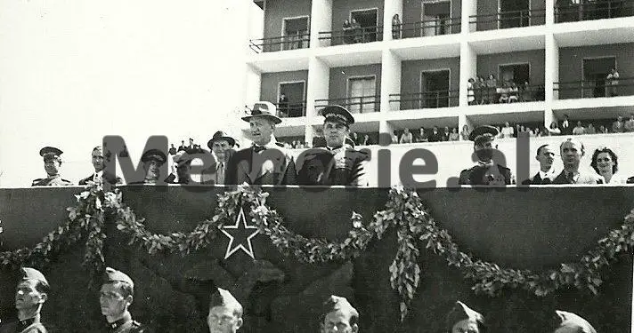 “Pas debatit me Enverin në zyrën e tij, në gjaknxehtësi e sipër, vëllai im vuri dorën te pistoleta që kishte në brez…”/ Rrëfimi i emigrantit boshnjak për dy vëllezërit e pushkatuar, pas…