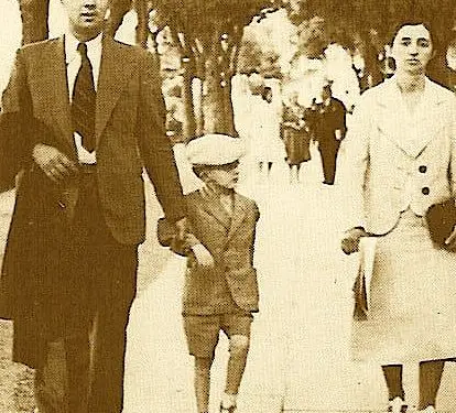 “Ja ku dhe për çfarë do kërkoni për Enver Hoxhën në Francë e Belgjikë” / Letra sekrete e Ministrit Malile në ’87-ën, për ambasadën në Paris…