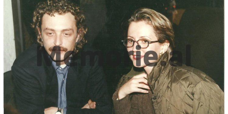 41 foto të panjohura të Tos Baxhakut/ Nga fëmijria, me prindërit e vëllezërit, shoqëria dhe kolegët gazetarë, udhëtimet nëpër Shqipëri, e takimet me miq e politikanë …