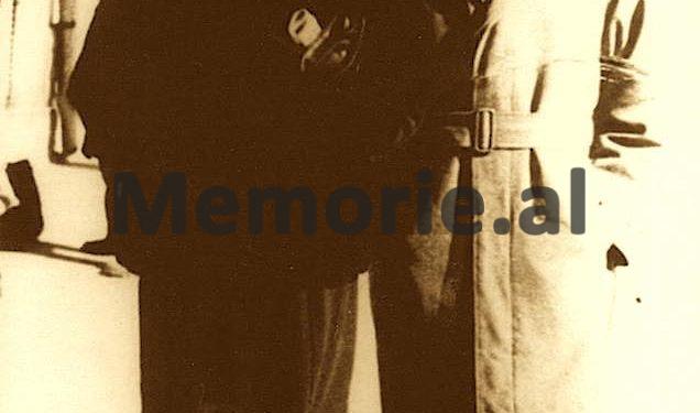 “Vëllanë tim, që ishte diplomuar në Paris, e pushkatuan me tetë pjestarë të grupit “Bashkimi Demokrat” dhe trupat i çuan në breg të lumit…”/ Dëshmia e të birit të ish-ministrit të Zogut