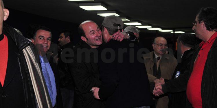 41 foto të panjohura të Tos Baxhakut/ Nga fëmijria, me prindërit e vëllezërit, shoqëria dhe kolegët gazetarë, udhëtimet nëpër Shqipëri, e takimet me miq e politikanë …