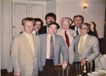 “Duke mos pas besim te serbi, unë do t’ju sjell armë të sofistikuara me rreze të gjatë veprimi…”/ Dokumenti sekret për vizitën në 1989-ën në Shqipëri të…