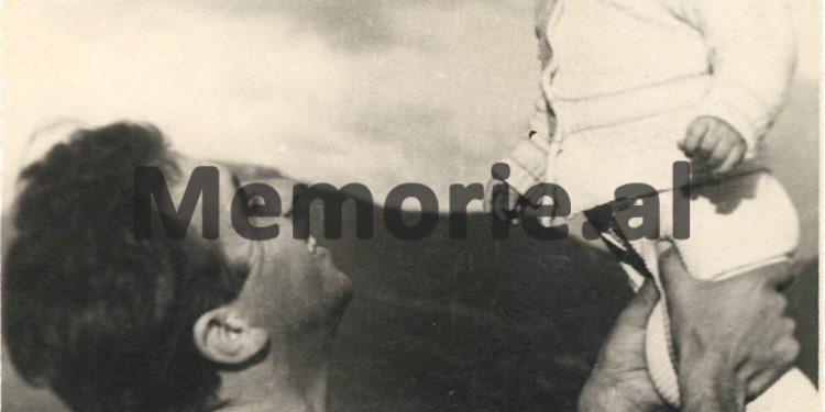 “Zv/drejtori i Sigurimit më erdhi në zyrë dhe më vuri prangat, pasi na kishin survejuar si ‘Grupi i agjentëve polak”?! / Dëshmia e rrallë për 10 ish-studentët e Varshavës