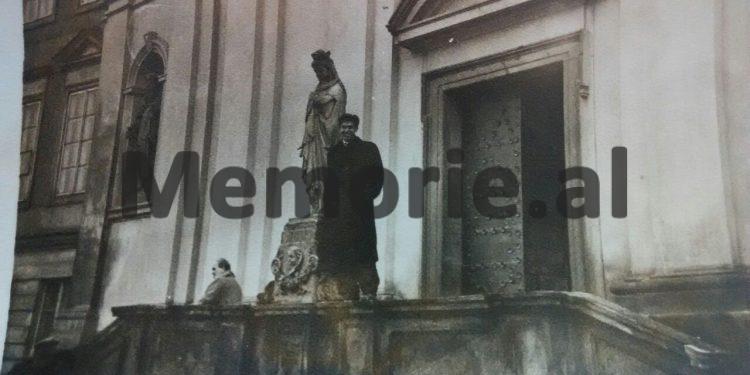 “Zv/drejtori i Sigurimit më erdhi në zyrë dhe më vuri prangat, pasi na kishin survejuar si ‘Grupi i agjentëve polak”?! / Dëshmia e rrallë për 10 ish-studentët e Varshavës