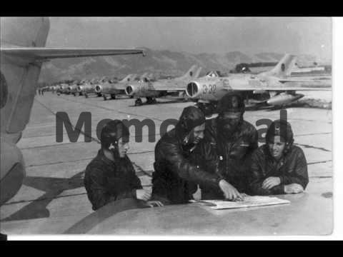 “Jovan Kacorri nga Boboshtica donte të bënte ‘turjele’ në ajër, por avionit i’u fik motorri dhe u ngul në tokë …”/ Dëshmia e ish-pilotit për tre avionët që u rrëzuan në Laprakë, Seman dhe Vlorë