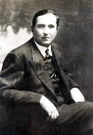 “Tre oficerë të Sigurimit, shkuan në Selanik dhe e rrëmbyen me forcë xhaxhanë tim, Koço Kotën, ish-kryeministër i Shqipërisë, duke e futur në…”/ Dëshmia e rrallë e mbesës