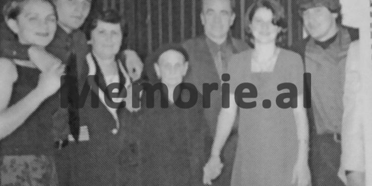 “Si u arratisëm me varkë nga liqeni i Pogradecit, 16-të pjestarët e familjes në korrikun e 1975-ës”/ Dëshmia e ish-deputetit të Parlamentit për aventurën e rrallë që iu kushtoi…