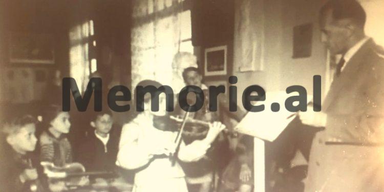 Kalendari Historik 21 Mars