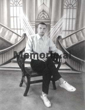 “Xhaxhai im u arratis nga liqeni i Shkodrës në ’63-in, dhe iku në Rodezi ku shërbeu si truprojë e Mbretit Leka e I-rë, ashtu si gjyshi ynë, major i Zogut”…/ Dëshmia e rrallë e nipit dhe fotot e panjohura