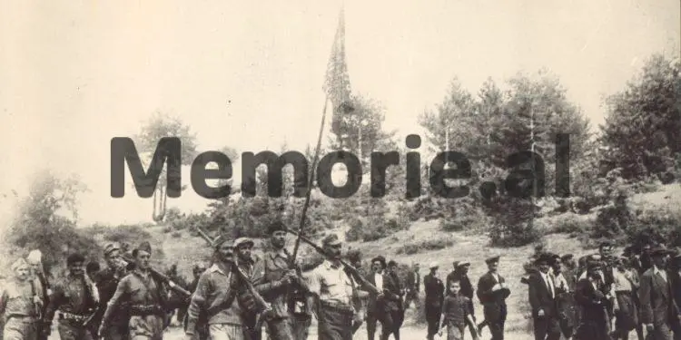 “Unë isha ministër i Brendshëm kur u bë Masakra e Tivarit, ja tregova Enverit dhe ai…”/ Dëshmia e Haxhi Lleshit dhe dokumenti sekret, ku Hoxha ia ‘faturoi’ Koci Xoxes