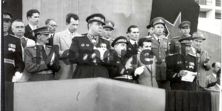 “Unë isha ministër i Brendshëm kur u bë Masakra e Tivarit, ja tregova Enverit dhe ai…”/ Dëshmia e Haxhi Lleshit dhe dokumenti sekret, ku Hoxha ia ‘faturoi’ Koci Xoxes