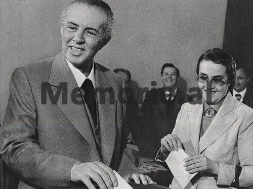 Nexhmija ose ata qё patёn frikё nga e ardhmja