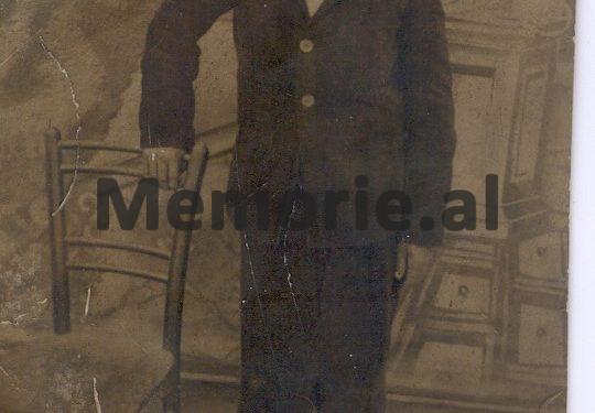 “Edhe pse kishim dy firmëtarë të Pavarsisë në 1912-ën dhe mbajtëm me ushqime Çetën e Myslym Pezës, komunistët na pushkatuan tetë burra dhe …”/ Dëshmia e Riza Deliallisit, nga fisi që themeloi Shijakun