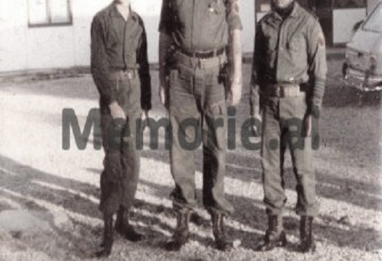 “Xhaxhai im u arratis nga liqeni i Shkodrës në ’63-in, dhe iku në Rodezi ku shërbeu si truprojë e Mbretit Leka e I-rë, ashtu si gjyshi ynë, major i Zogut”…/ Dëshmia e rrallë e nipit dhe fotot e panjohura