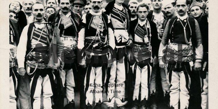 “Si vuajtën në burgjet komuniste në Shqipëri dhe Jugosllavi, babai dhe dy vëllezërit e motra ime…”/ Dëshmia e së bijës së kryetarit të “Djelmnisë së Shalës”