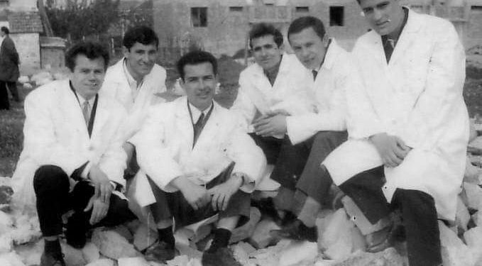 Fotot e panjohura / Godinat, klinikat dhe mjekët e spitaleve, nga Monarkia e Zogut, në Shqipërinë Socialiste: Tirana, Durrësi, Shkodra, Korça, Vlora, Elbasani, Gjirokastra, Berati, Peqini, Lezha…