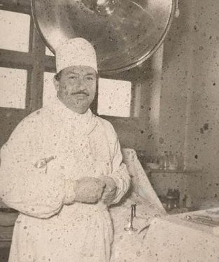Fotot e panjohura / Godinat, klinikat dhe mjekët e spitaleve, nga Monarkia e Zogut, në Shqipërinë Socialiste: Tirana, Durrësi, Shkodra, Korça, Vlora, Elbasani, Gjirokastra, Berati, Peqini, Lezha…
