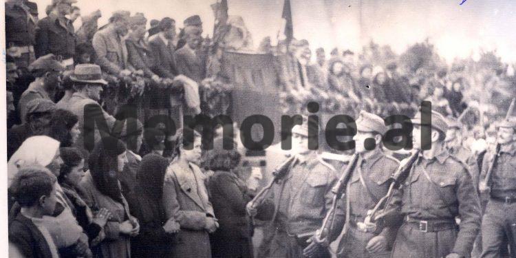 “Fultzi na tha se nuk do ju dërgojmë më ndihma, kurse komisari i misionit jugosllav këtu, na mësoi…”/Letra nga Bari në ’45-ën për Enverin