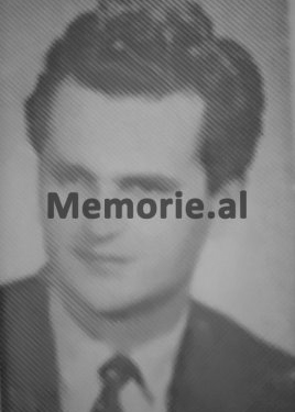 Nga Aleksandri, Kryetari i Dhomës së Tregtisë në 1921-in dhe Konsulli i Japonisë, te Hobdarët e tjerë, të diplomuar në Europë që u burgosën…/Familja që hapi fabrikat e para në Shqipëri në 1914-ën