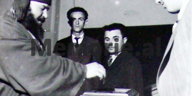 “Shoku Enver, po na e prishin kishën ku asht Shenjtorja e Zojës së Këshillit të Mirë, prandaj ju…”/ Letra e Ipeshkvit të Shkodrës, në ’66-ën