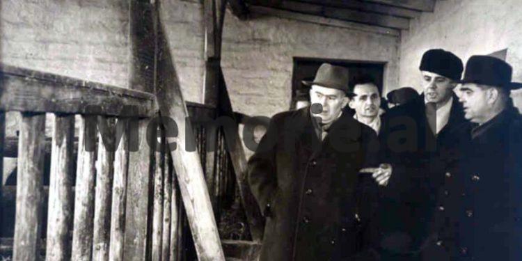 “Unë jam dakord me Spiro Kolekën që të ulim numrin e bagëtive të fshatarëve”/ Diskutimi i Enverit në Byro në ’56-ën që u kundërshtua vetëm nga Liri Belishova dhe bashkëshorti i saj…