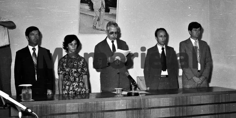 Ministri i Shëndetësisë para pushkatimit/Fotot e papublikuar të Llambi Ziçishtit, në momentin që iu dha dënimi me vdekje, i akuzuar se do helmonte Enverin…