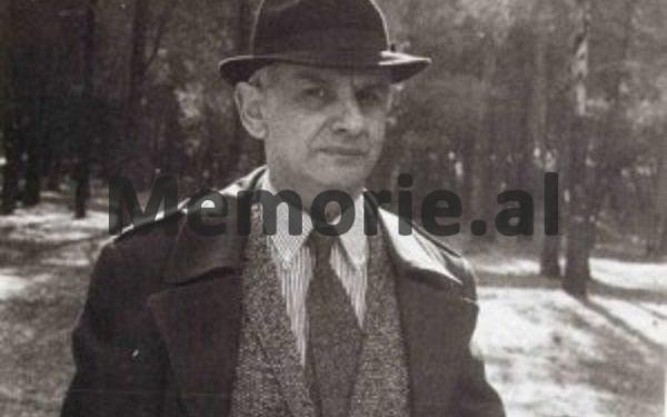 “Herën e parë Shvarcin e arrestuan te ‘Shallavret’ dhe e rrahën te ‘Shtëpia me gjethe’, duke i thënë…”/ Dëshmia e mikut të ngushtë të përkthyesit