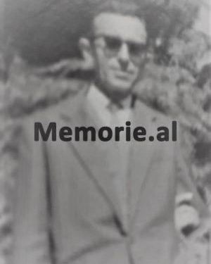 “Nëna ime e kishte djalë xhaxhai Enverin, por ai na pushkatoi vëllanë, që i prenë dhe kokën…”/ Ngjarja makabre e kushëririt që mbajti Enverin në Paris