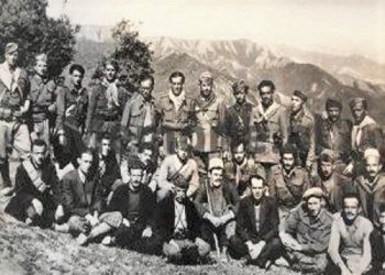 “Vëllai im, i diplomuar në “Voroshillov”, nga gjeneralët më të talentuar dhe heronjtë e Luftës, Enveri e la në një kasolle qeni dhe të hapte kanale…”/  Historia tragjike e ushtarakut të famshëm