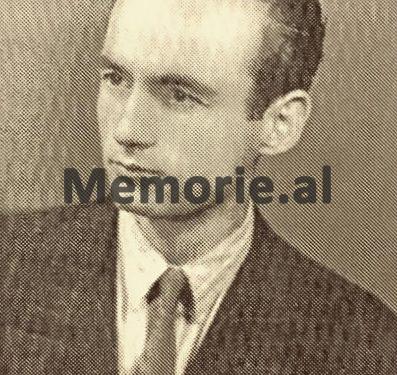 Dëshmia e të birit: “Babai im, ish-kryebashkiak i Durrësit, organizoi Kongresin në Lushnje, por u internua nga italianët dhe u burgos nga komunistët…”