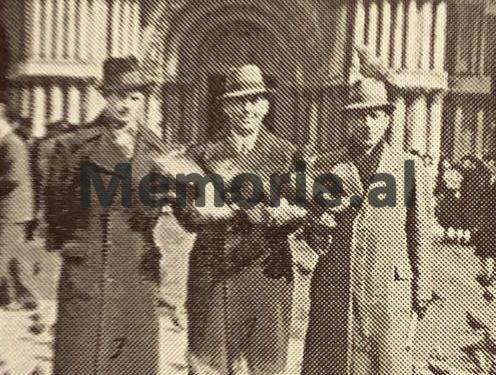 Dëshmia e të birit: “Babai im, ish-kryebashkiak i Durrësit, organizoi Kongresin në Lushnje, por u internua nga italianët dhe u burgos nga komunistët…”