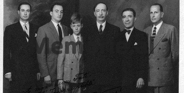 Fotot e panjohura/ Nga lindja e Princit Leka më 5 prill ‘39, ikja e Mbretit Zog nga Shqipëria dhe ndalesa në Follorinë, itinerari nëpër Europë dhe qëndrimi në Egjipt, e deri tek betimi i Lekës së Parë në ‘61-in