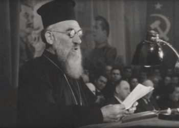 “Kryepeshkopi i gjithë Shqipërisë, Hirësia e tij Paisi Vodica, pasi falënderoi qeverinë dhe gjeneral-kolonel Enver Hoxhën, ia dha fjalën Adil Çarçanit…”/ Kur Kongresi i Kishës Ortodokse, brohoriste për Stalinin