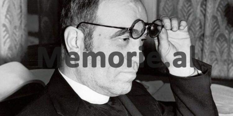 Relacioni për Enverin më 20 prill 1960-të: “Fan Noli rri me kriminelin Baba Rexhepi në Boston dhe foli për mjerimin e Kishës te…”