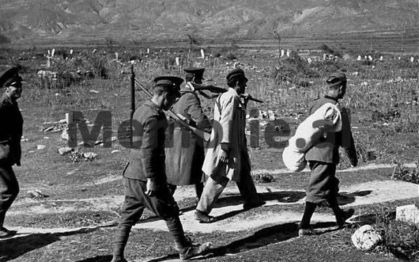 “Kadri Rustem Bardulla, Komandant i Mbrojtjes Bregdetare, qëlloi i pari italianët në 7 prill ’39…”/Dëshmia e bashkëshortes