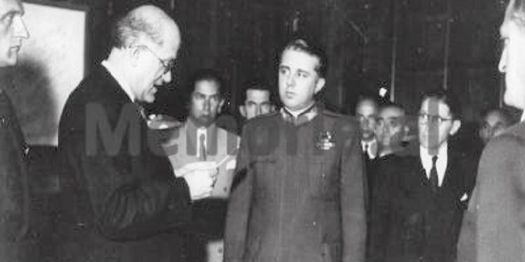 Dokumentet sekrete të CIA-s: “Hoxha akuzoi Hrushovin se ai vetë nxiti kultin e Stalinit, kurse Moska thotë se Tirana me studentët që ka në BS, ka bërë….”