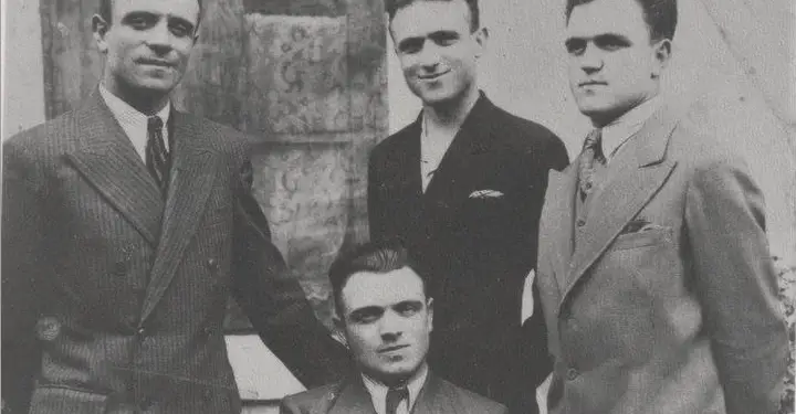 “Përse të lëmë avokatë si Suat Asllani dhe Koço Dilo, ç’i duhen Drejtësisë këta, kur në gjyq thonë se krimineli…”?!/ Fjala e Enverit në ’66-ën kur suprimoi Ministrinë e Drejtësisë