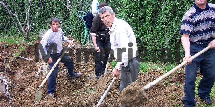 “Letra që babai i dërgoi nënës sime me 12 prill ‘45-së, dy ditë para pushkatimit, ku…”/ Dëshmia e së bijës të ekzekutuarit me Gjyqin Special