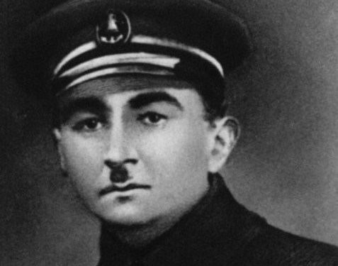 “Kadri Rustem Bardulla, Komandant i Mbrojtjes Bregdetare, qëlloi i pari italianët në 7 prill ’39…”/Dëshmia e bashkëshortes