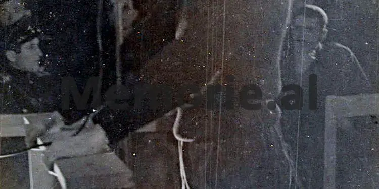 Letra sekrete e Enverit: Klerikët, me përjashtim të katolikëve, janë injorantë, dinë lutje përmendësh si hoxhallarët, por do i rrafshojmë nga faqja e dheut…”