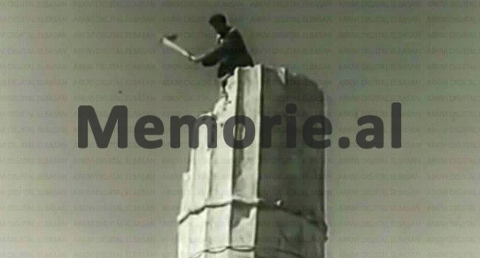 “Në Finiq, sekretari partisë dhe kryetari kooperativës, vanë të hiqnin ikonat e kishës, por u mblodhën 40 gra dhe i rrahën e i…”/ Fjala e Enverit në Byro