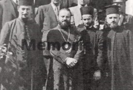 “Kur nxënësit me kazma filluan shkatërrimin e Manastirit të Ardenicës, Irene Banushi iu doli para e i’u tha…”/ Dëshmia e mikut të Episkopit