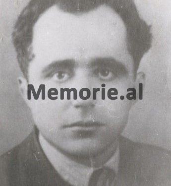 “Letra që babai i dërgoi nënës sime me 12 prill ‘45-së, dy ditë para pushkatimit, ku…”/ Dëshmia e së bijës të ekzekutuarit me Gjyqin Special