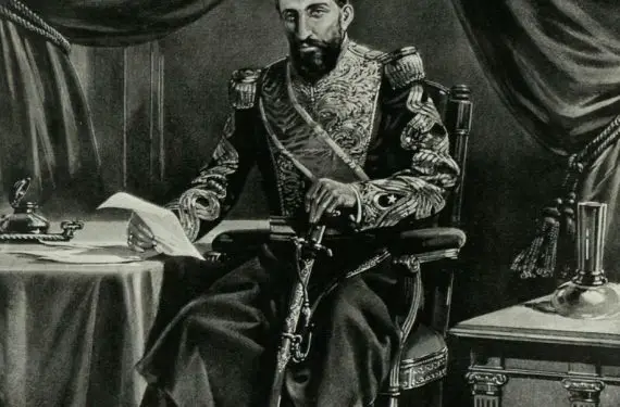 Historia e panjohur e kapedanit Zylyftar Poda / Nga oborri i Pashait të Janinës, te rebelimi kundër Portës së Lartë dhe busti në Muzeun e Luvrit që e vizitoi Enveri në shtatorin e ’46-ës