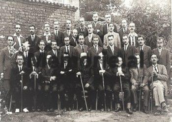 Dëshmia e të birit: “Babai im, ish-kryebashkiak i Durrësit, organizoi Kongresin në Lushnje, por u internua nga italianët dhe u burgos nga komunistët…”