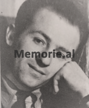 “I graduated with a gold medal at the Leningrad Academy, but in Tirana I pasted broken pots and a worker in production, as my Russian wife…”  Testimony of the master of sculpture