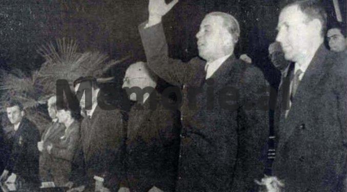 “Në Finiq, sekretari partisë dhe kryetari kooperativës, vanë të hiqnin ikonat e kishës, por u mblodhën 40 gra dhe i rrahën e i…”/ Fjala e Enverit në Byro