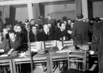 “Përse të lëmë avokatë si Suat Asllani dhe Koço Dilo, ç’i duhen Drejtësisë këta, kur në gjyq thonë se krimineli…”?!/ Fjala e Enverit në ’66-ën kur suprimoi Ministrinë e Drejtësisë